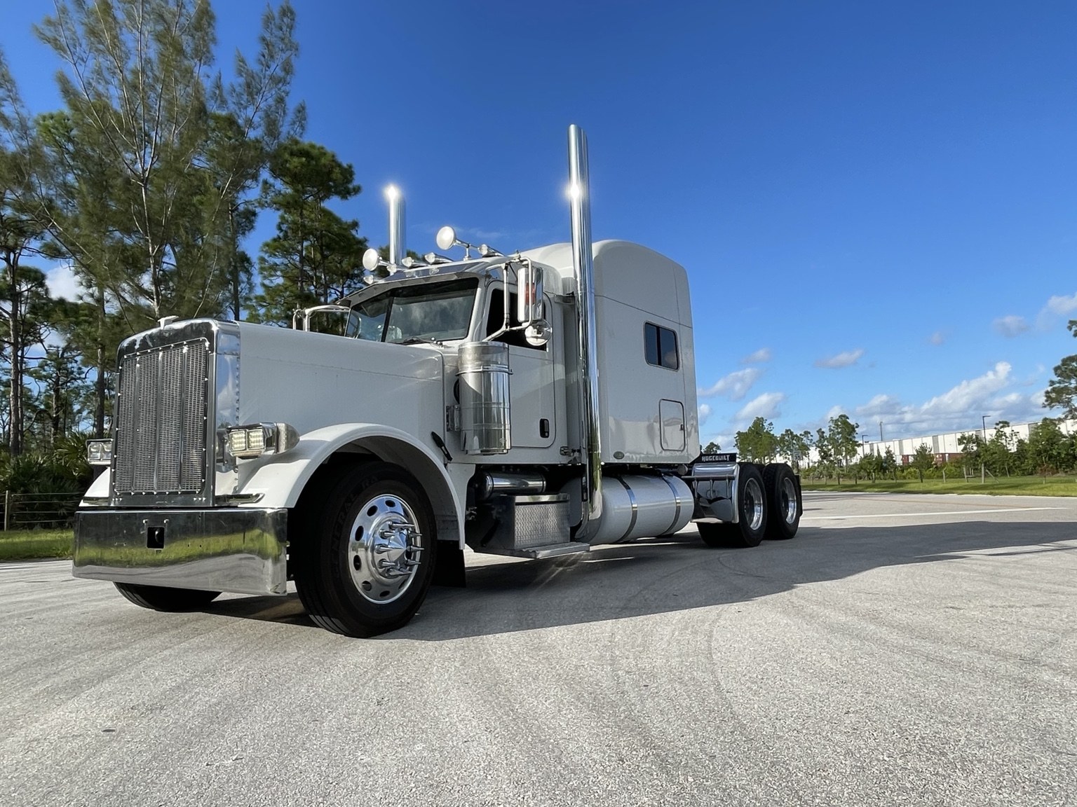 Constant Trucking operation photo — Classic White Truck 1