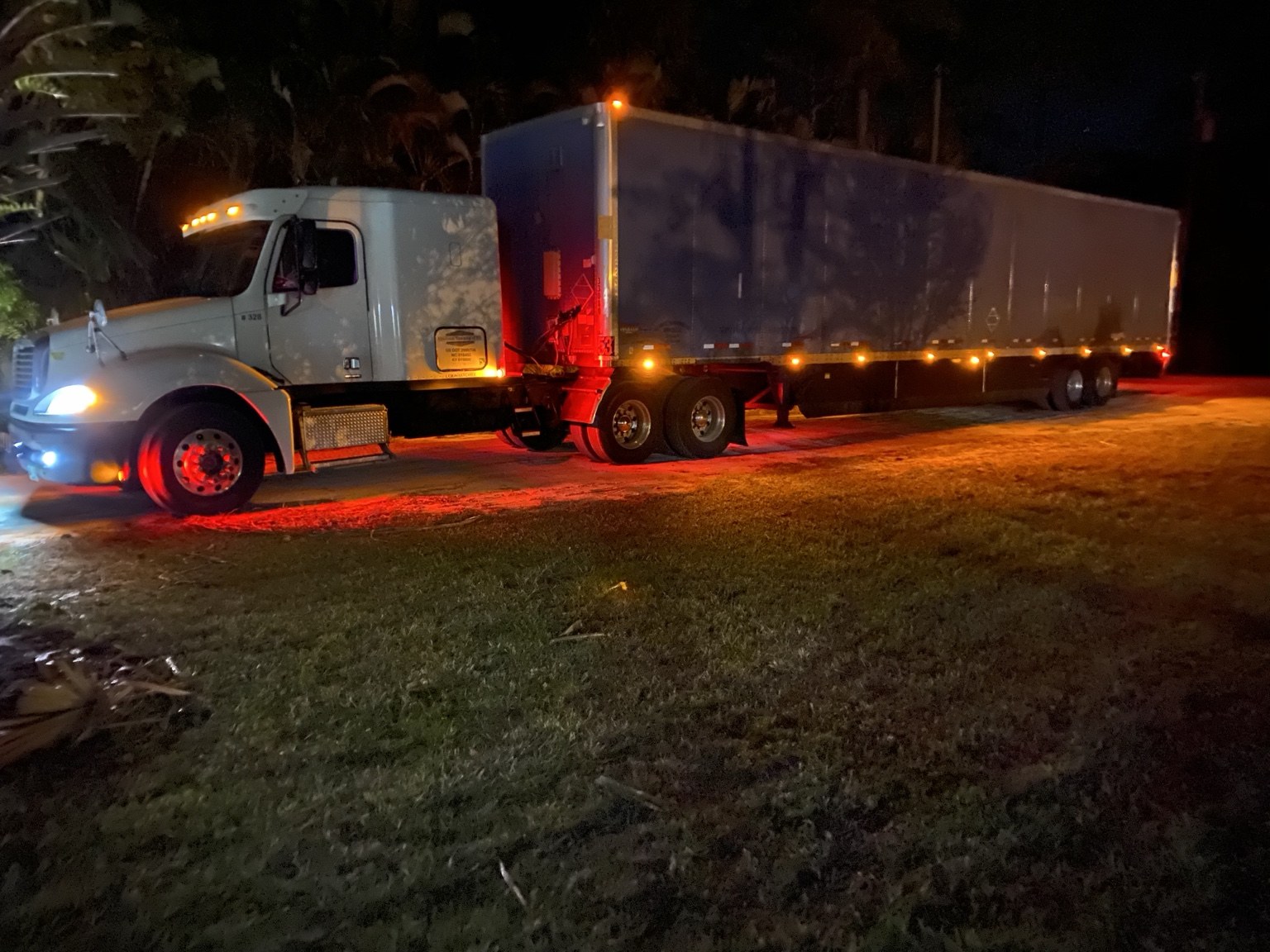 Constant Trucking operation photo — Dry van Night Lights