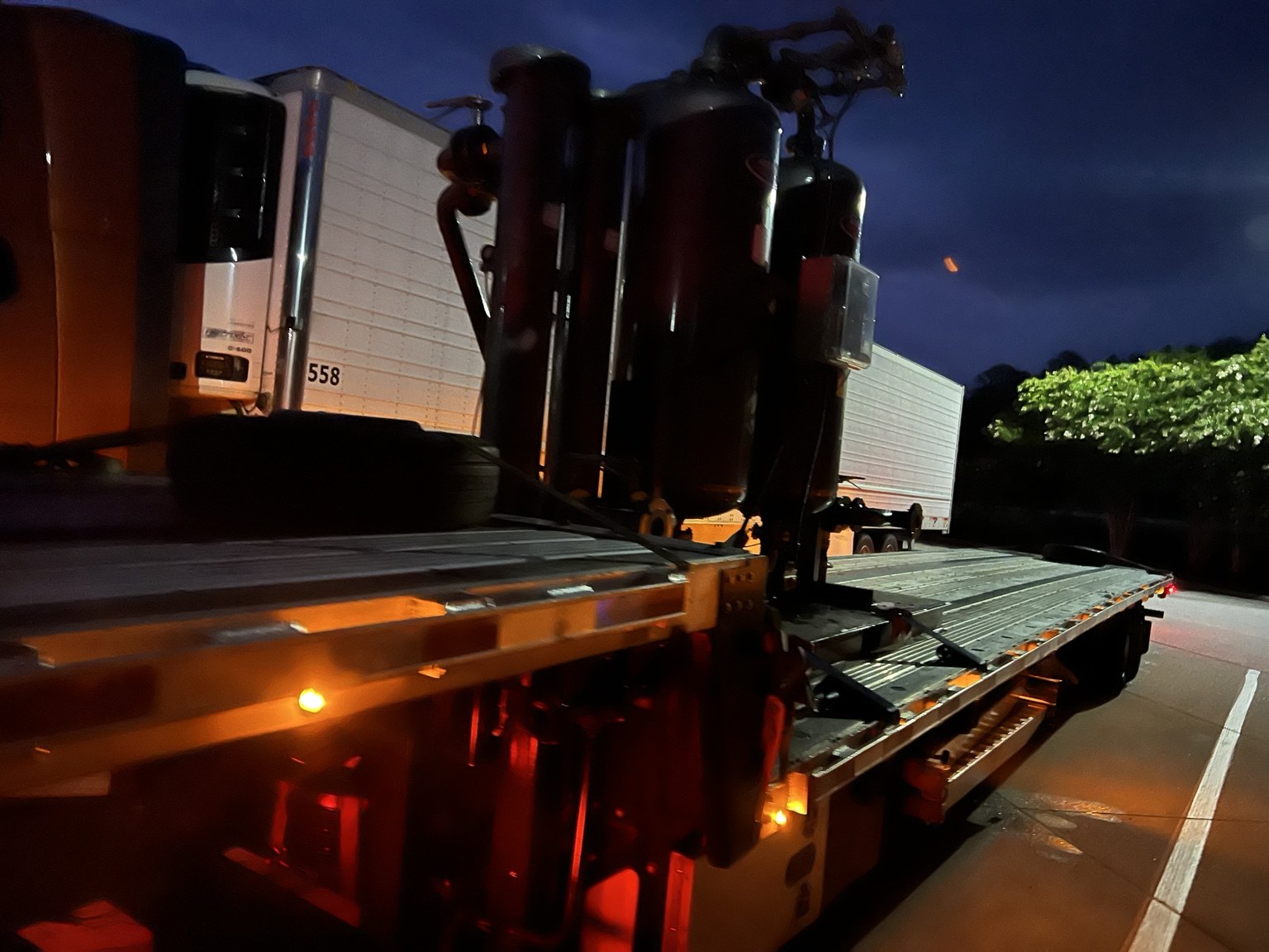 Constant Trucking operation photo — Flatbed Night 2
