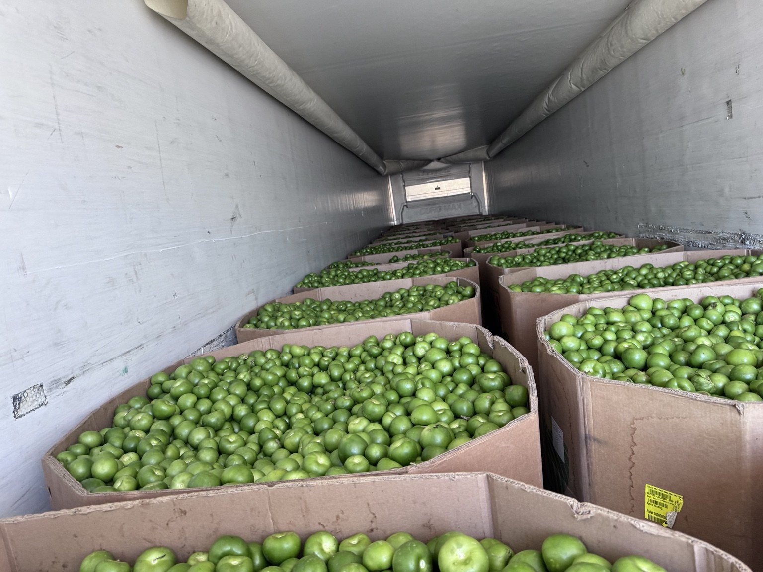 Constant Trucking operation photo — Limes