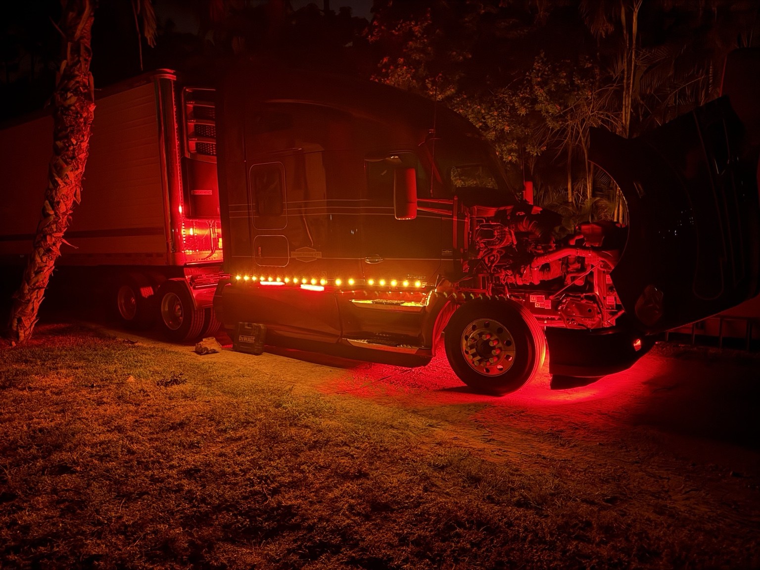 Constant Trucking operation photo — Night Service